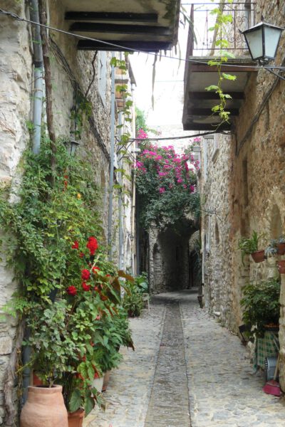 Straatbeeld Mesta op Chios - Griekse eilanden